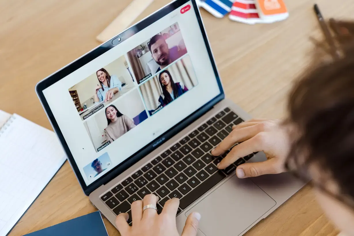 khóa học tiếng anh cá nhân hóa.webp