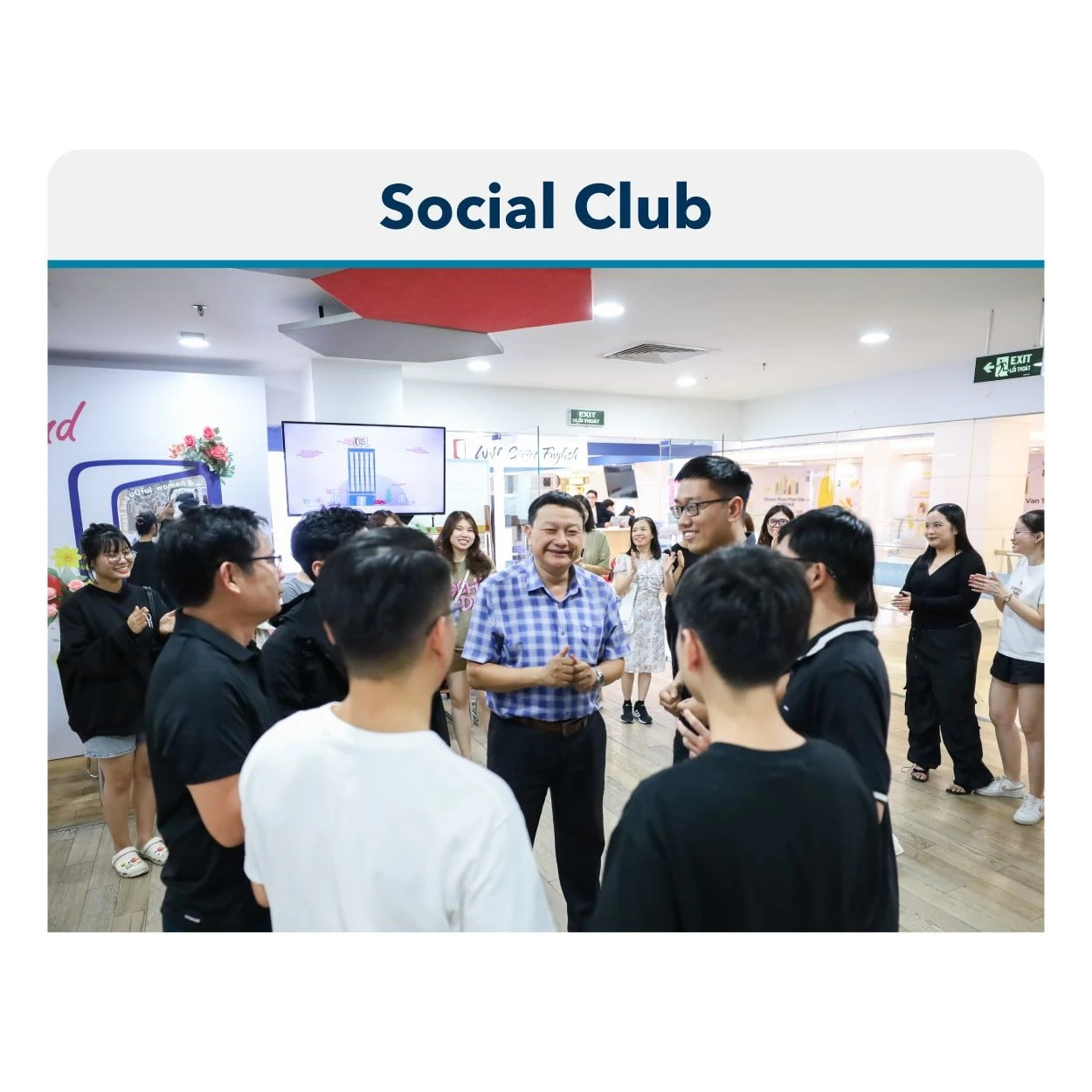 mô hình lớp học tiếng anh social club-min.jpg